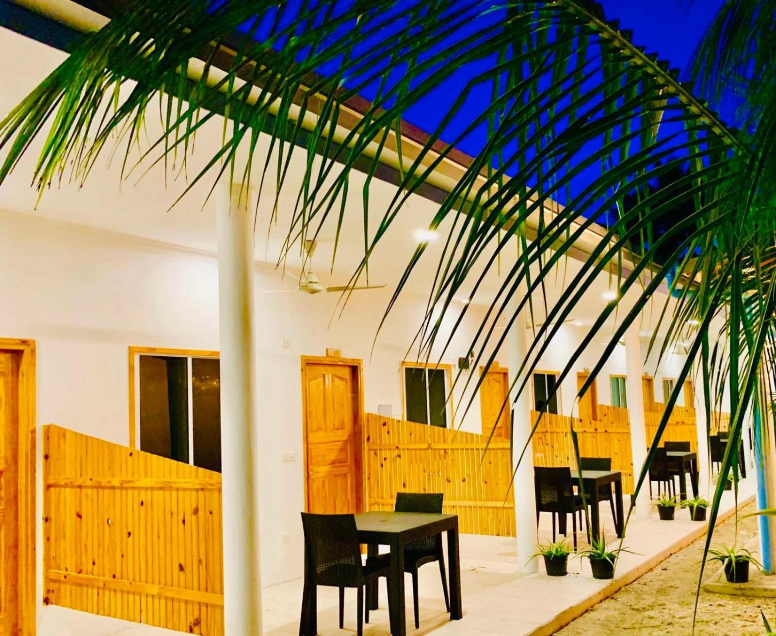 Sunny Beach Thoddoo Εξωτερικό φωτογραφία